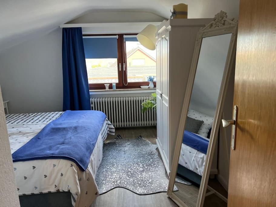 Gemuetliches Apartment Fuer Messe, Job & Kurzurlaub Im Gruenen, Naehe Duesseldorf เมียร์บุช ภายนอก รูปภาพ