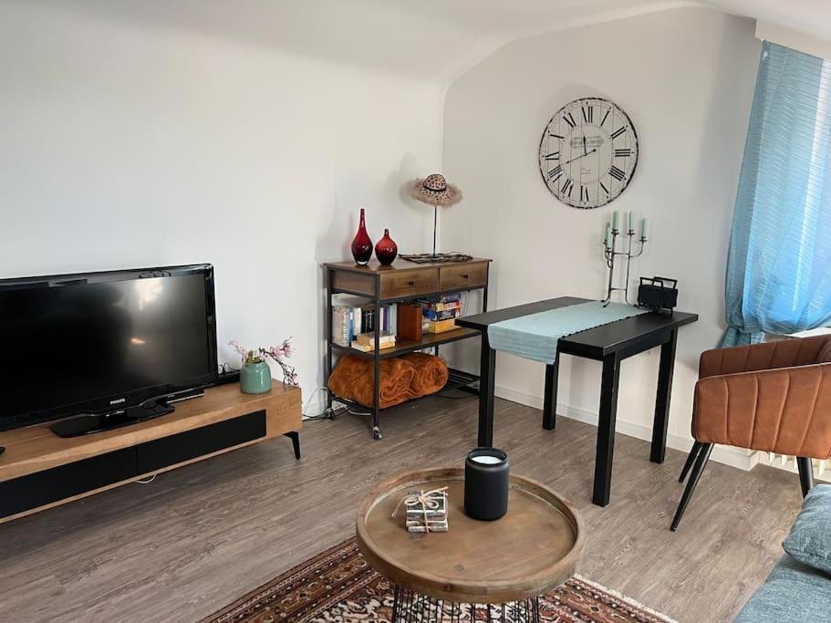 Gemuetliches Apartment Fuer Messe, Job & Kurzurlaub Im Gruenen, Naehe Duesseldorf เมียร์บุช ภายนอก รูปภาพ