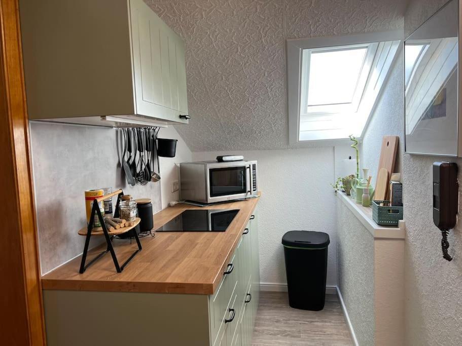 Gemuetliches Apartment Fuer Messe, Job & Kurzurlaub Im Gruenen, Naehe Duesseldorf เมียร์บุช ภายนอก รูปภาพ