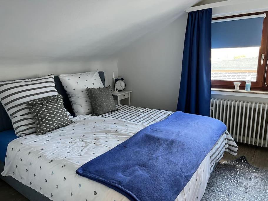 Gemuetliches Apartment Fuer Messe, Job & Kurzurlaub Im Gruenen, Naehe Duesseldorf เมียร์บุช ภายนอก รูปภาพ